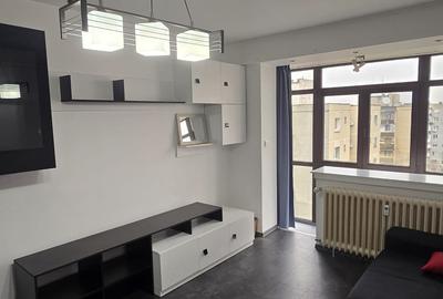 Apartament cu 3 camere decomandat în Tineretului - 3