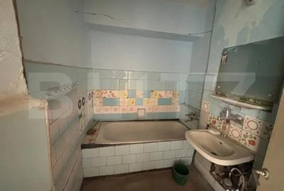 Apartament cu 4 camere decomandat în Centură - 2