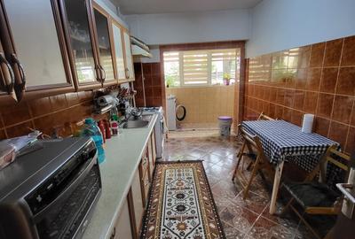 Apartament cu 3 camere decomandat, mobilat în Orizont - 2