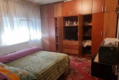 Apartament cu 3 camere decomandat în Central - 8