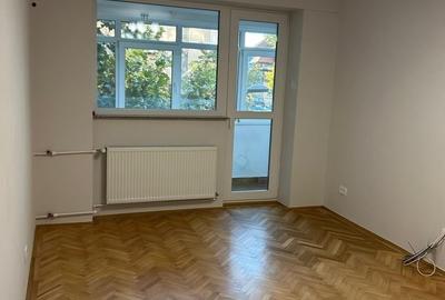 Calea Dorobanți Închiriez ap 3 cam nemobilat recent renovat instalații noi centr - 1