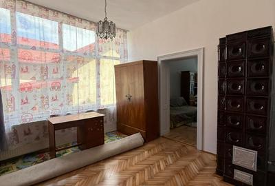 Casă individuală cu 4 camere cu Teren 30 Mp în Gruia - 17