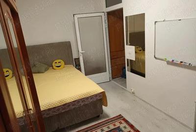 Apartament cu 3 camere decomandat în Noua - 7
