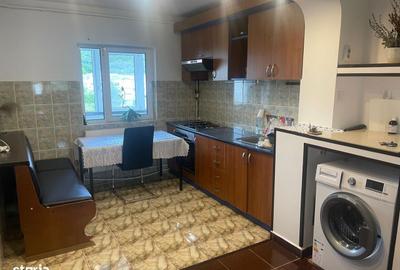 Apartament cu 3 camere decomandat, mobilat în Nicolina - 4