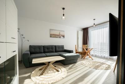 Apartament cu 2 camere decomandat în Tractorul - 2
