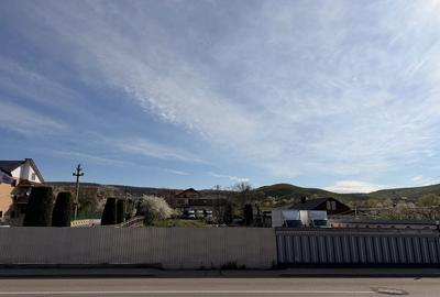 Spațiu comercial, în Central - 3