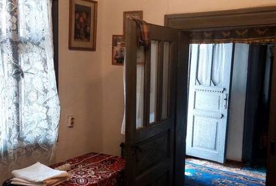 Casă cu 4 camere în Bărcănești - 8