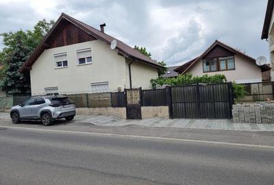 Casă cu 5 camere cu Teren 400 Mp în Băile 1 Mai - 15