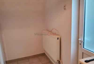 Casă individuală cu 4 camere cu Canalizare în Decebal - 3