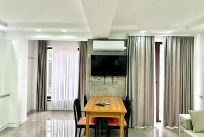 Apartament cu 2 camere decomandat în Apărătorii Patriei - 2