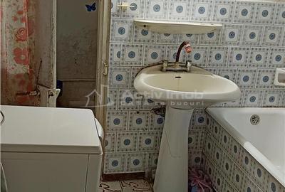 MOLDOVA NOUA, Casa 4 camere, Suprafata totala teren: 324 mp - 17