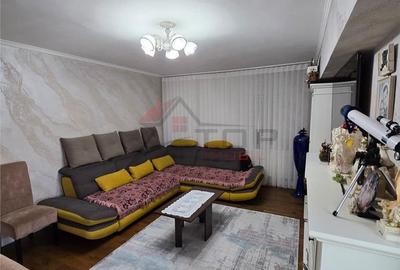 Apartament cu 4 camere decomandat în Ciurea - 11