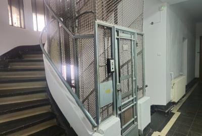 Apartament cu 3 camere semidecomandat în Calea Victoriei - 12