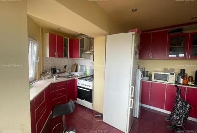 Apartament cu 3 camere decomandat în Capitol - 1