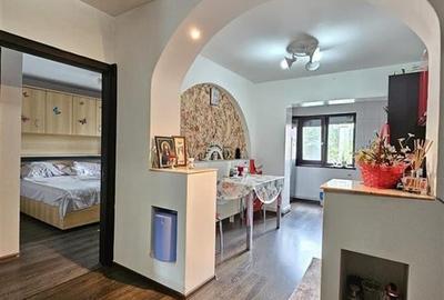 IN EXVLUSIVITATE APARTAMENT 2 CAMERE PARTER DE VANZARE IN ONESTI - 5