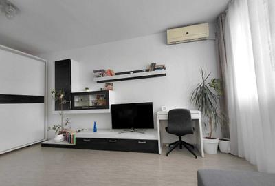 Apartament cu 2 camere decomandat în Tineretului - 1