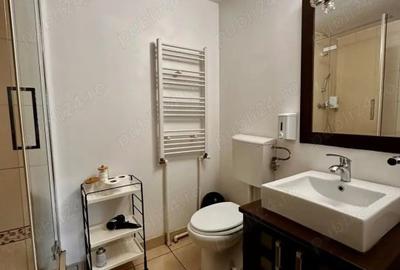 Apartament 2 camere - Universitate -P-ta Romana - Risc 1 - 5