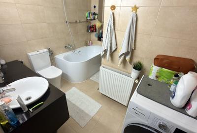 Apartament modern 3 camere 93mpu zona Lupeni - 10