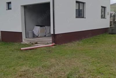 Casa de vanzare cu gradina 2000 metri patra?i - 4