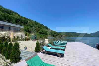 Pensiune 360 mp utili, teren 600 mp, Dubova - 17