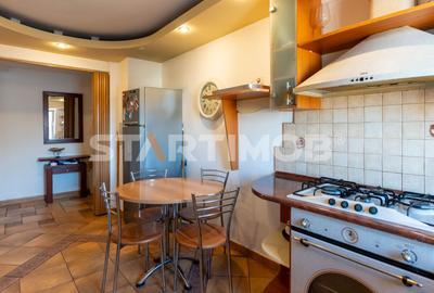 Apartament cu 4 camere decomandat în 13 Decembrie - 9