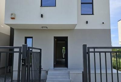 Duplex cu 5 camere cu Canalizare în Covaci - 13