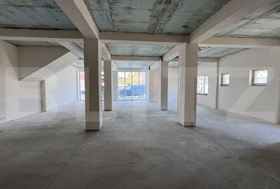 Spatiu comercial parter bloc nou, 136 mp open space, vitrina, terasa, Brestei - 3
