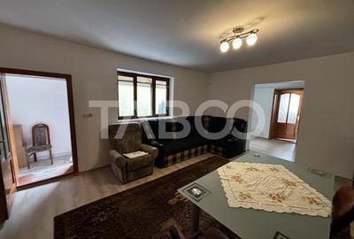 Casa individuala de vanzare renovata in 2024 Slimnic - 3