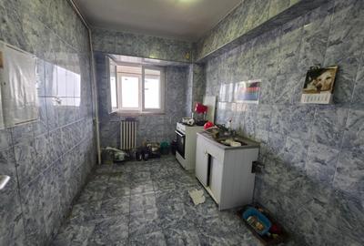 Berceni, pe B-ul Obregia, stradal, bloc reabilitat, pasajul Europa Unita - 6