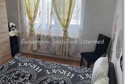 De inchiriat casa cu 3 camere in Palazu Mare- Constanta - 2