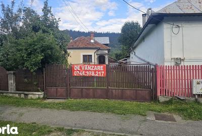 Casă cu 4 camere cu Teren 5500 Mp în Lerești - 17