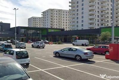 Spațiu comercial, de 119 mp, în Central - 2