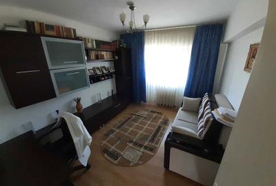Apartament cu 3 camere decomandat în Orizont - 6