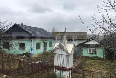 Casă cu 3 camere cu Teren 3400 Mp în Central - 5