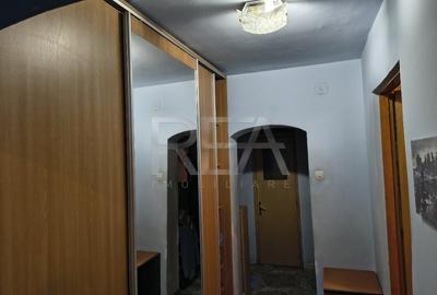 Apartament cu 3 camere semidecomandat, mobilat în 13 Septembrie - 3