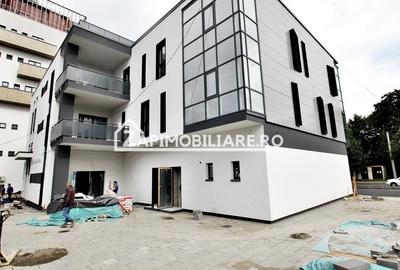 Spatiu comercial si birouri 70-300mp la parter ,zona Gh.Doja