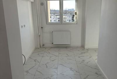 Apartament cu 3 camere decomandat în Văcăresti - 3