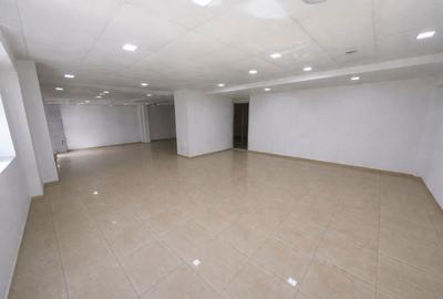 Spațiu comercial, de 122 mp, în Exterior Vest