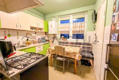 Iulius Mall - Etaj Intermediar, Priveliste Asupra Orasului - 5