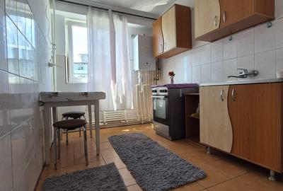 APARTAMENT 2 CAMERE Decomandate gaze - KM 4-5 lângă piață - 4