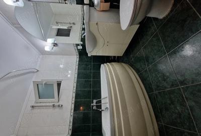 Apartament cu 3 camere decomandat în Rahova - 8