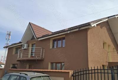 Casă cu 3 camere cu Teren 650 Mp în Exterior Vest - 2