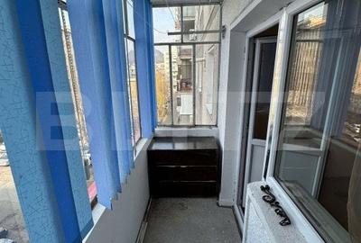 Apartament de vanzare, cu 2 camere, 42 mp, zona Decebal - 7