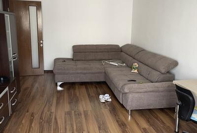 Apartament cu 3 camere nedecomandat în Trivale