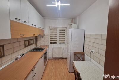 //2 CAMERE// DECOMANDAT// ZONA REPUBLICII// - 10