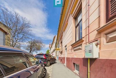 Spațiu comercial de închiriat Piața Catedralei - 2