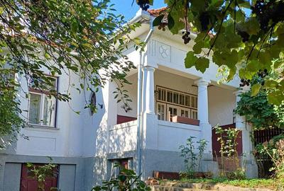 Casă cu 3 camere cu Teren 200 Mp în Reghin - 1