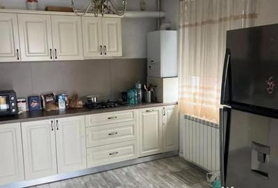 Apartament cu 4 camere decomandat în Coiciu - 2
