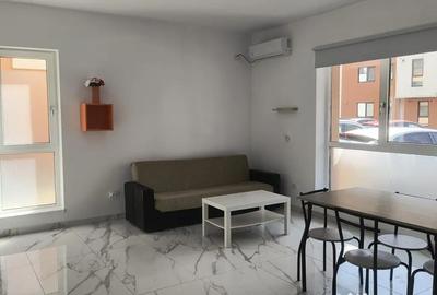 Apartament cu 2 camere decomandat în Giroc