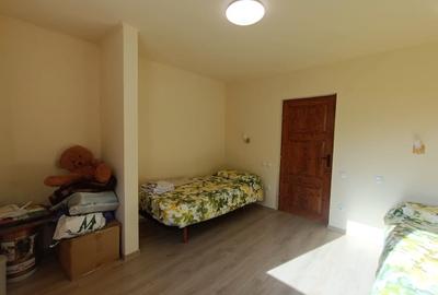 Casă individuală cu 5 camere cu Canalizare în Oarda - 11